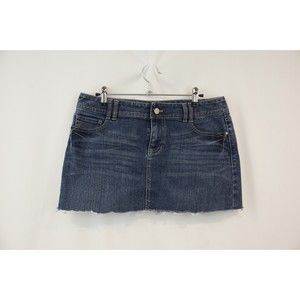 White House Black Market Size 6 Denim Mini Skirt Distressed Raw Hem